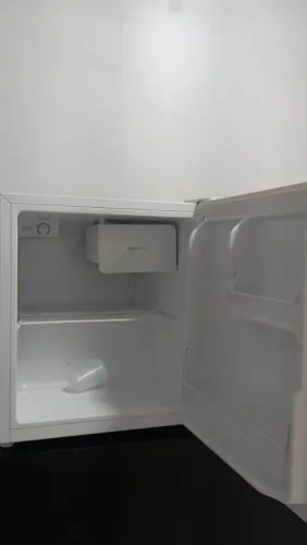 Frigobar Eletrolux em perfeito estado 600 rs