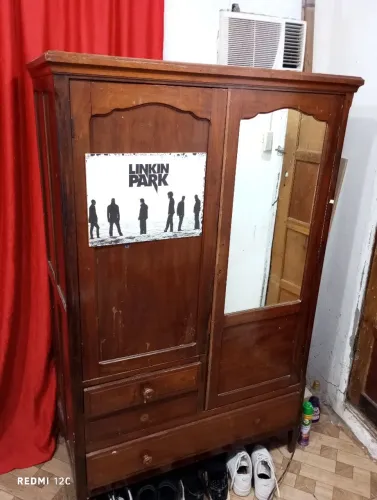 Roupeiro pequeno
