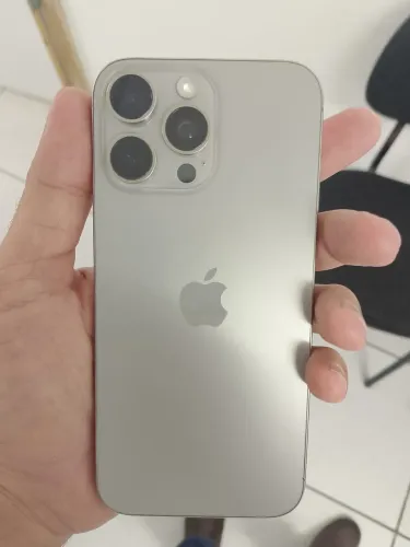 iPhone 15 Pro Max 256Gb bateria 95%!