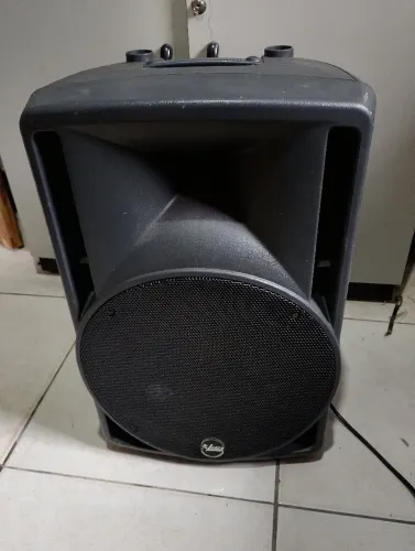 Caixa de som acústica 
