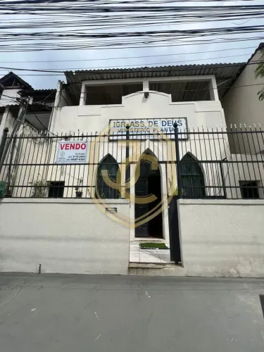 Igreja à venda podendo transformar em Casa de 02 quartos ou mais