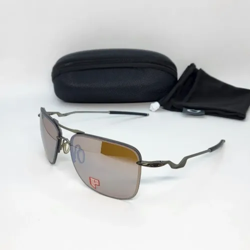 Oakley Tailhook Titanium / Titanium Iridium Polarized Ref: 4087-07 (RARIDADE - 100% NOVO)