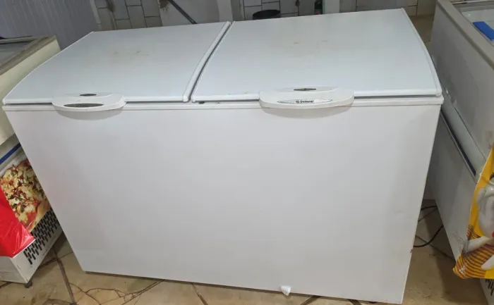 Freezer horizontal semi novo