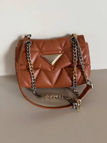 Bolsa Schutz