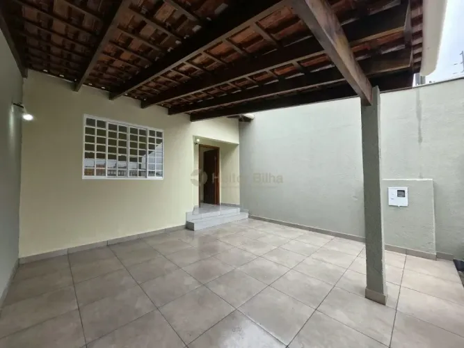 Casa Com Edícula no Jd. Veneza