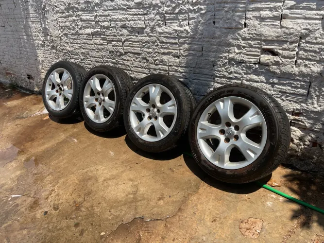 Jogo de Rodas aro 16 5x100