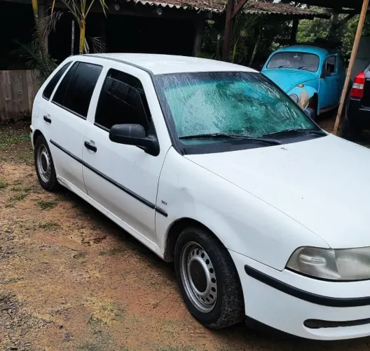 Volkswagen Gol Geração III 1.0 MI 16V Gasolina Mec. 2P 2000