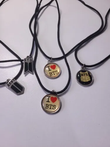 COLARES BTS ARMY I LOVE BTS