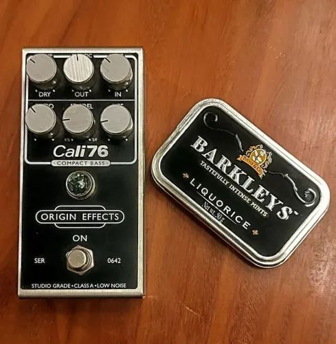 Pedal Compressor Origin Effects Cali76 Compact Bass