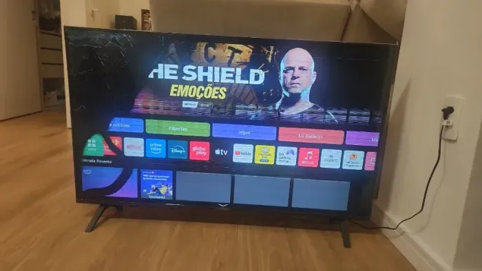SmartTV 4K 50" LG UHD 50UA85 Alexa Integrado Controle AI Smart Magic(defeito mas funciona)