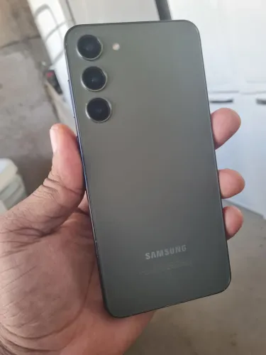 S23 plus 256G/8 zero sem detalhes na troca e outro valor