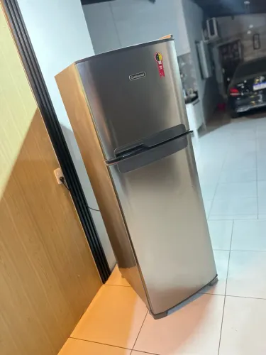 Geladeira Continental Duplex Frost Free Inox