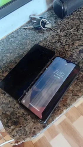 Vendo dois celulares