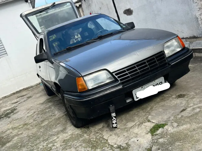 Chevrolet Kadett GLS 1.8 EFI / Sl/e 1.8 (álcool) 1992