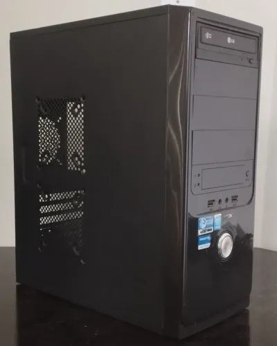 Gabinete, fonte Cooler Master 550w e leitor de DVD 
