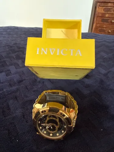 Relógio Invicta Original - banhado ouro