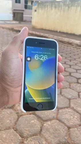 iPhone 8 300