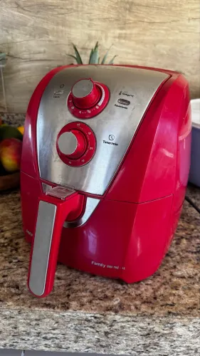 Airfryer mondial 4L Vermelha 127v