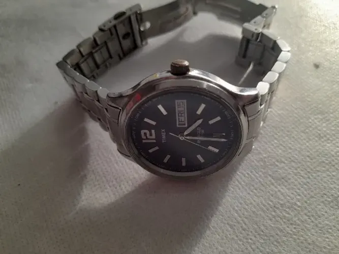 Relógio Timex Indiglo, 37 mm, revisado, funcionando, ler a descrição
