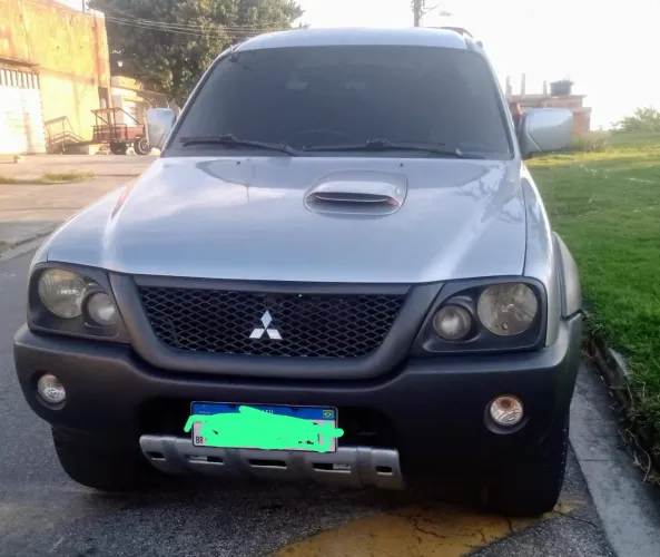 Mitsubishi L200 Outdoor GLS 2.5 4X4 CD TDI Diesel 2007