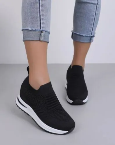 Tênis Feminino Preto Confortável Usado Perfeito Estado