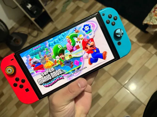 Nintendo Switch OLED desbloqueado CNX