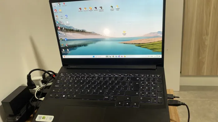 NOTEBOOK LENOVO 82MG 