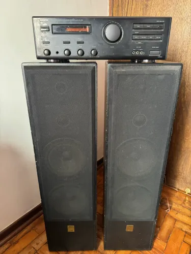 Kit = Receiver ONKYO A-RV401 + Caixas Lando = Colecionador