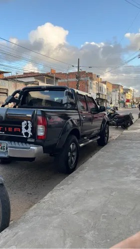 Nissan Frontier Se/se Strik/one CD 4X4 2.8 Dies 2004