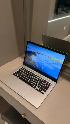 NOTEBOOK com nota fiscal