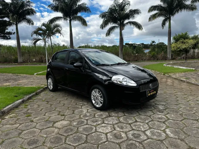 Fiat Punto Attractive 1.4 Fire Flex 8V 5P 2012