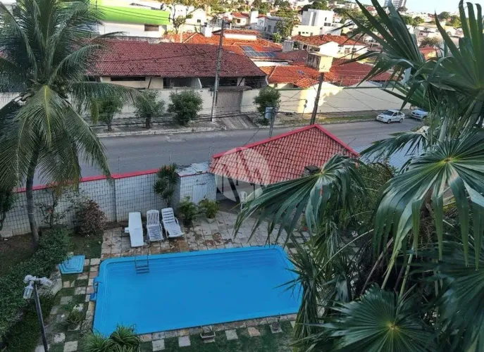 Apartamento no Condomínio Tucunaré em Capim Macio  Excelente localização