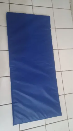 Colchonete de espuma revestido