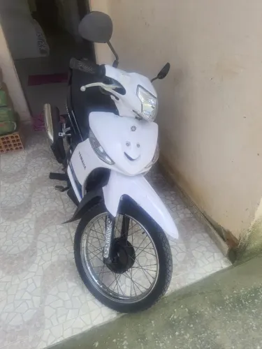 YAMAHA CRYPTON 115 - ANO 2015 Super Econômica Abaixo da Fipe
