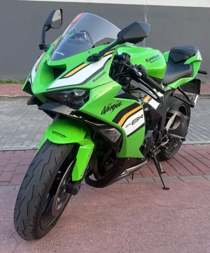 Kawazaki zx-6 R