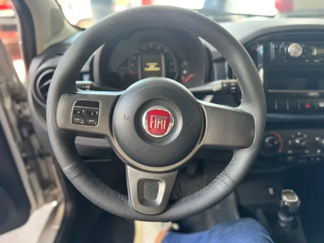 Fiat Uno Attractive 1.0 EVO Fire Flex 8V 5P 2016