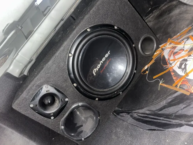 Trio automotivo pioneer