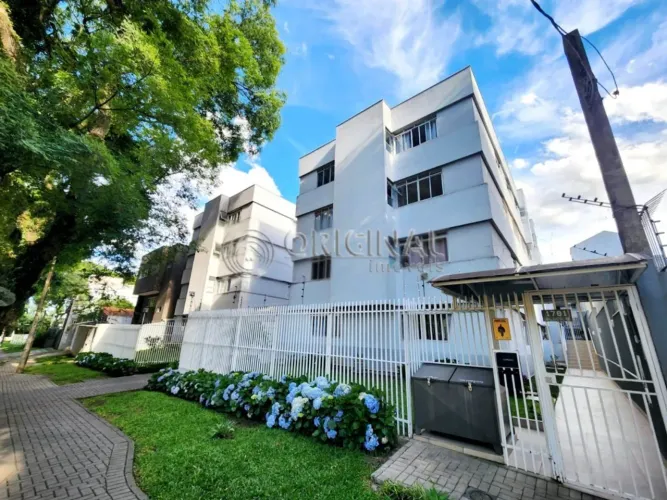 Apartamento com 2 quartos para alugar por R$ 2450.00, 71.39 m2 - PORTAO - CURITIBA/PR