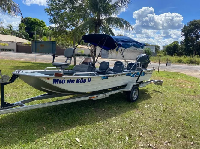 Vende se Lancha Leveforte Apolus 550