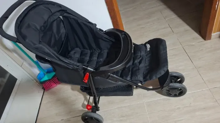 carrinho de bebê