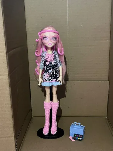 Boneca Monster High viperine