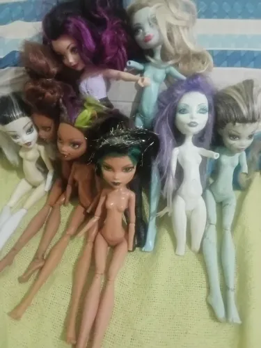 Lote sucata boneca Monster hair 