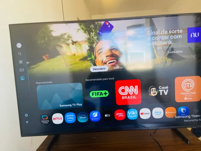 Combo Xbox Series s mais tv Samsung 4K, 43 polegadas 