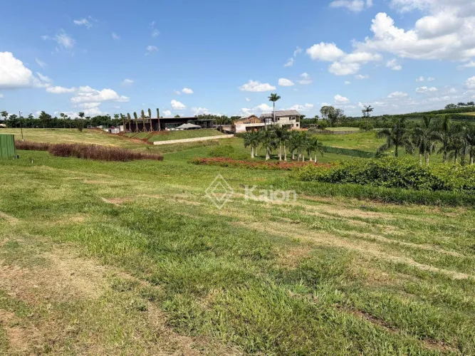 Terreno à venda no Condomínio Boa Vista Village em Porto Feliz/SP