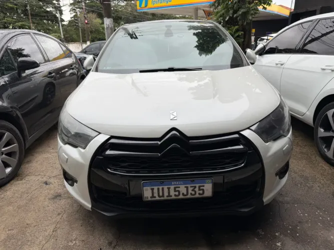 Citroen DS4 1.6 Turbo 16V 5P Aut. 2014