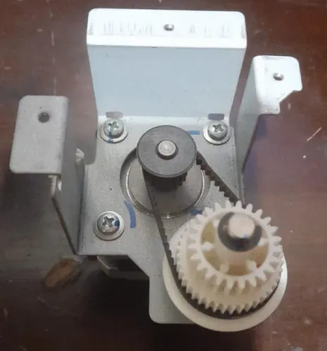 B2234572C*Motor de passo RICOH AFICIO MPC3002 MPC3502 STP-42D1052-02 Ref 01232