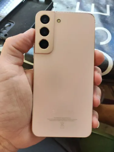 Samsung S22