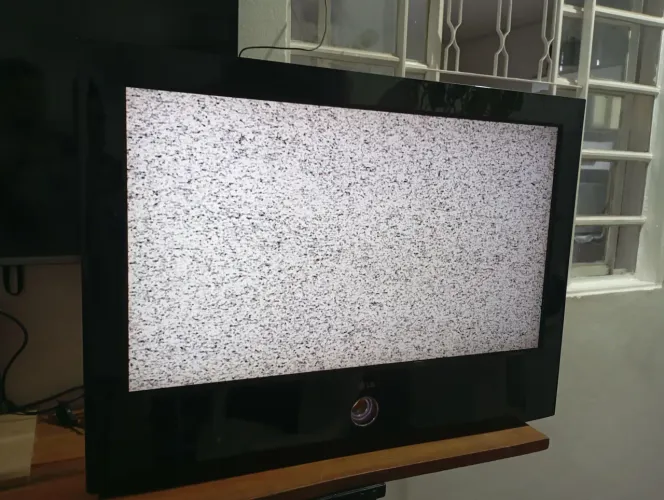 Tv 32 polegadas LG sem controle 