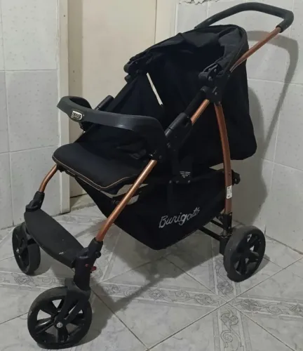 Carrinho de Bebê Burigotto Ecco