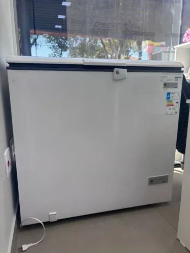 Freezer Consul 307 litros(Semi-novo)